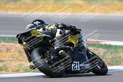 media/Apr-30-2023-CRA (Sun) [[020fcf5d43]]/Race 11-600 Expert Superbike/